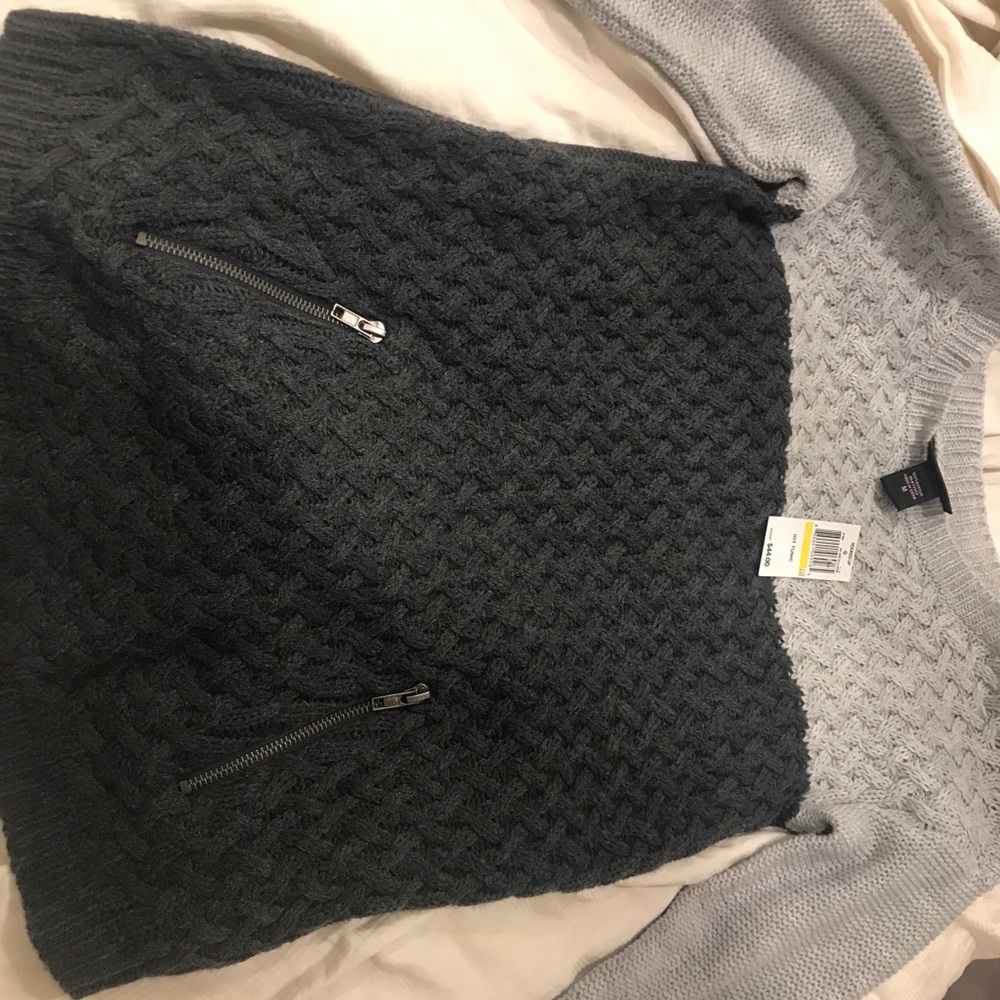 BRAND NEW macy’s grey two tone tunic